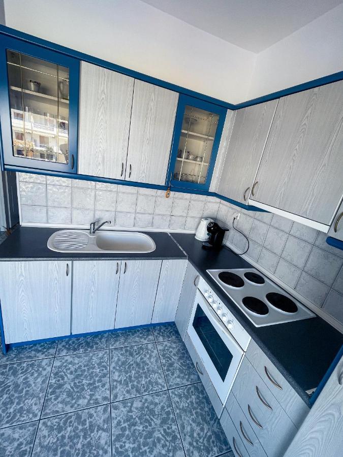 Coastline Apartment เนอาเปรามอส ภายนอก รูปภาพ